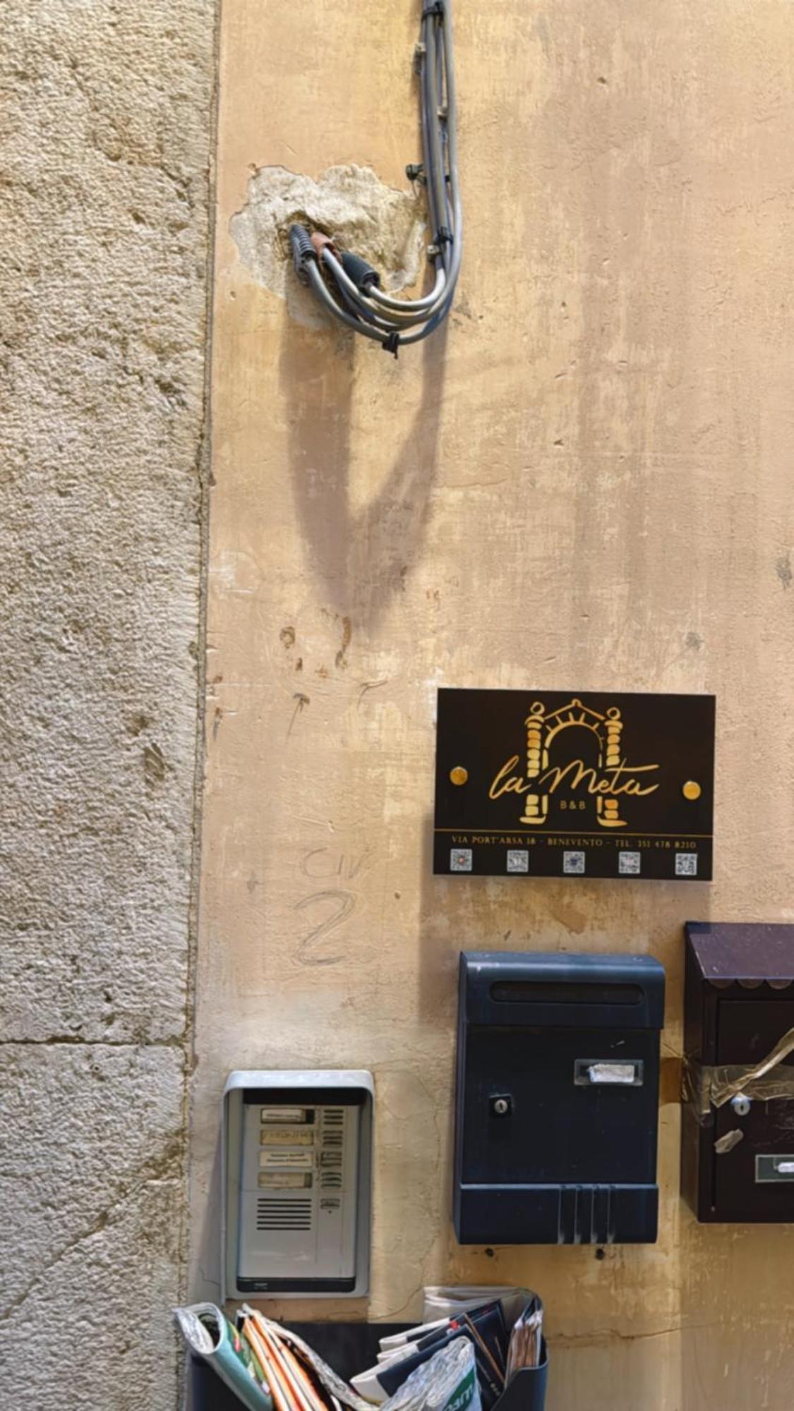 B&B La Meta Benevento Bagian luar foto